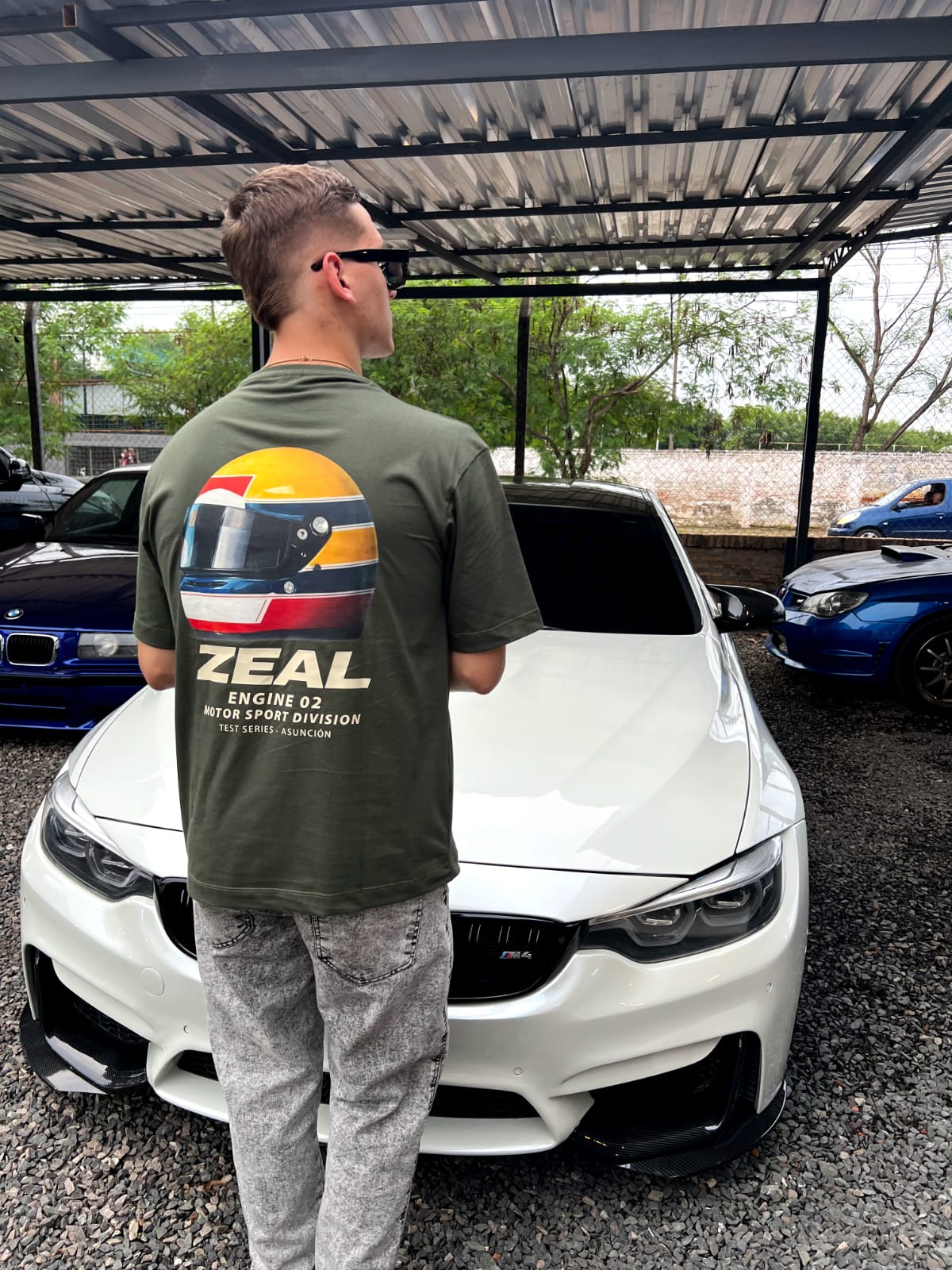Oversize Engine 02 Zeal