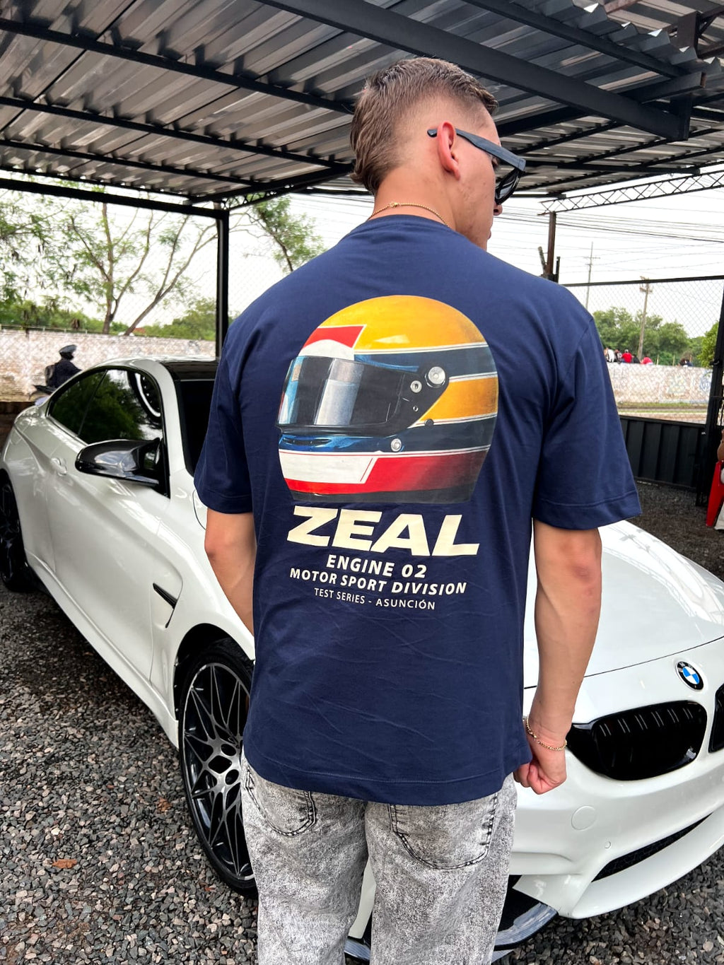 Oversize Engine 02 Zeal
