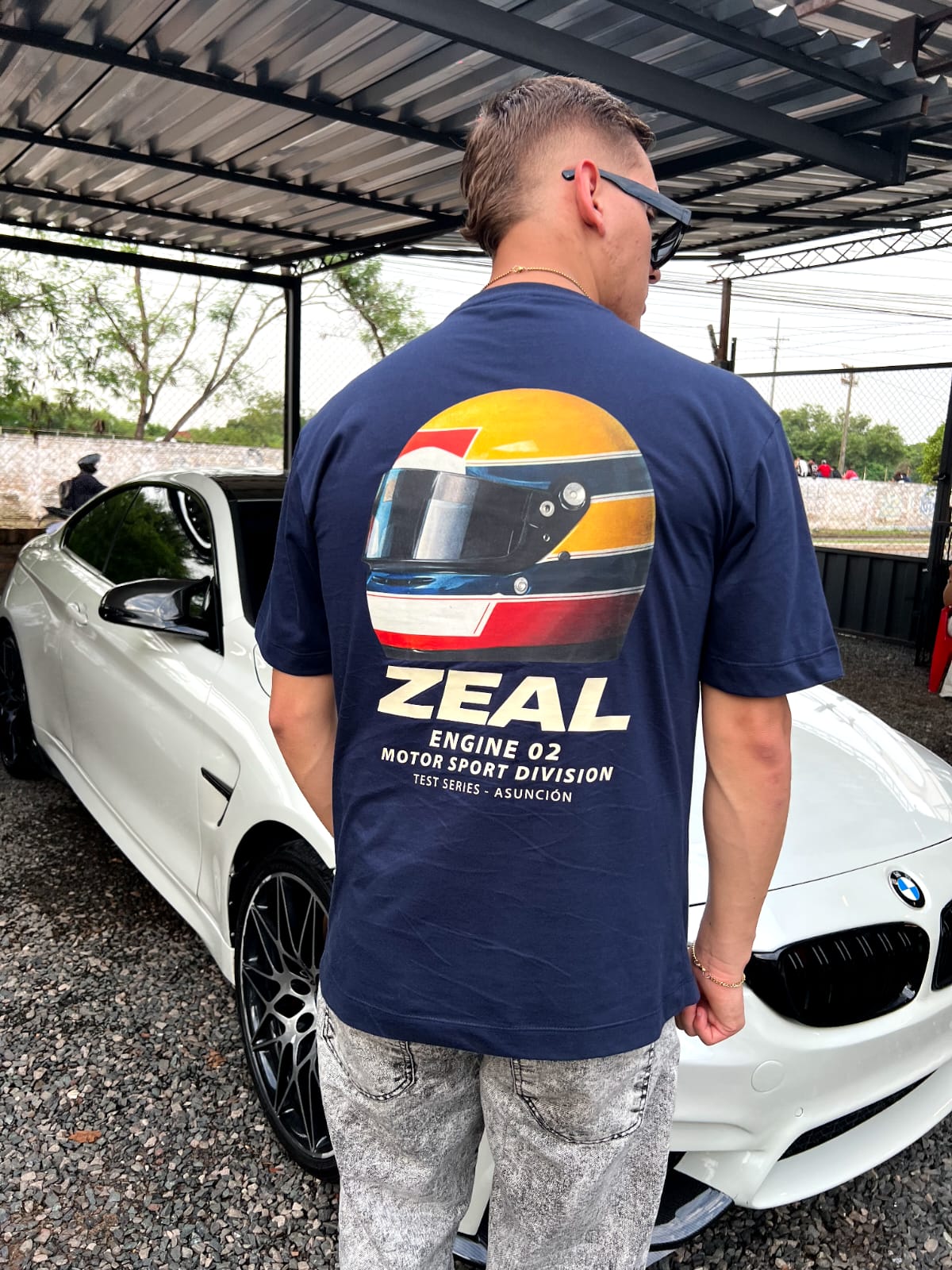 Oversize Engine 02 Zeal